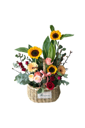 Thank You Gift for Mother’s Day and Women’s Day – Elegant Floral and Plant Arrangement from Plantsworld.ae