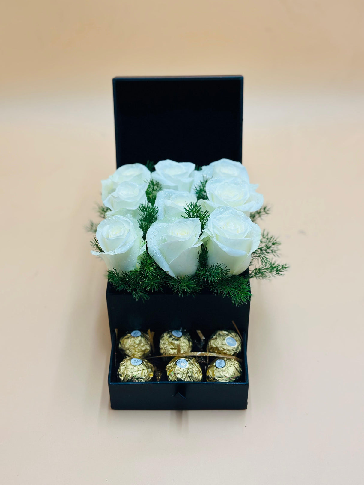 White Roses with Ferrero Rocher - Plantsworld.ae