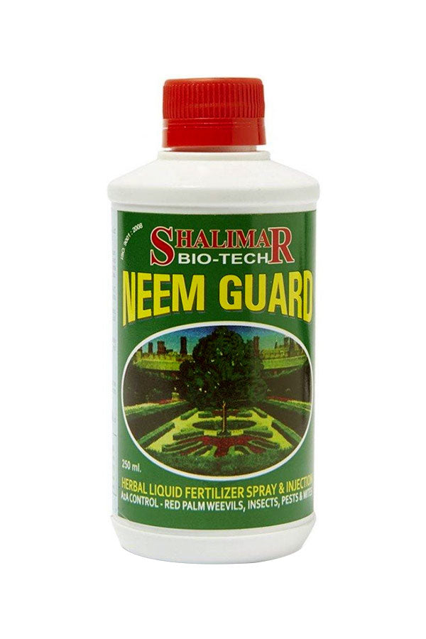 Neem oil-based natural plant protection solution