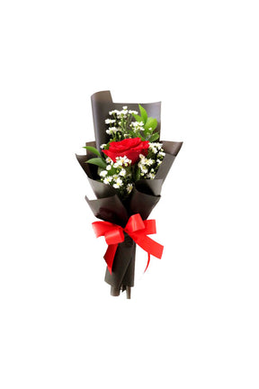 Romantic red rose bouquet with single red rose and baby’s breath
